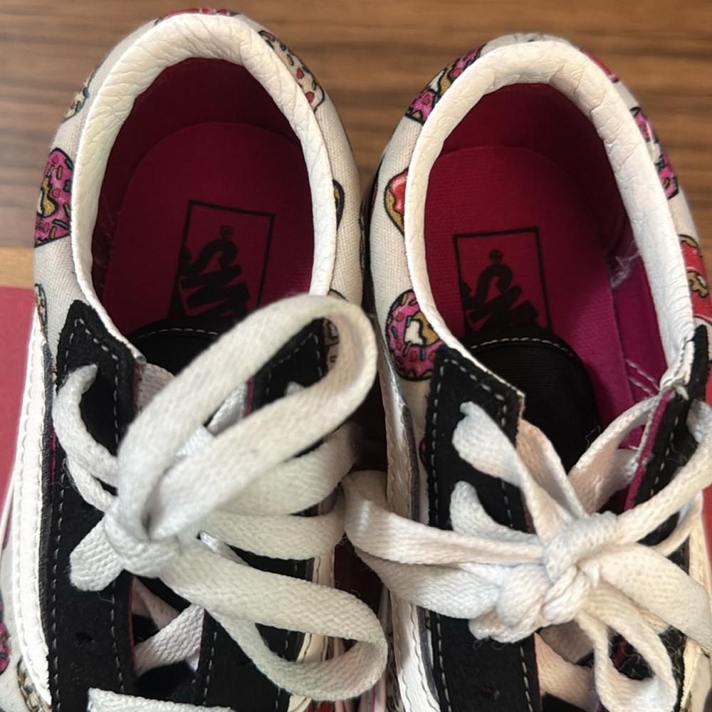Vans Old Skool Kids Sneakers Black Pink Donuts Size 12 - Picture 4 of 11